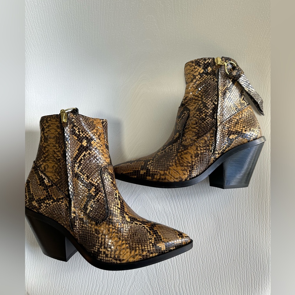 & Other Stories Snake Print Boots Size 6.5
